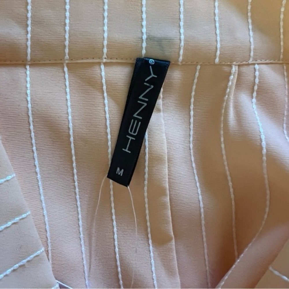 NWT  Peach Bell Sleeve Henny Blouse with Tie Front  Womens Medium - Picture 9 of 11